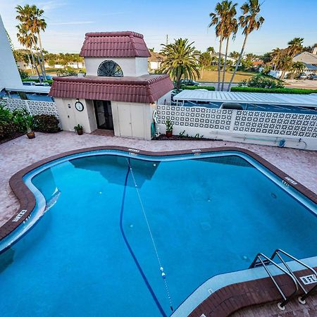 Beach Happy Clearwater Beach Exterior photo