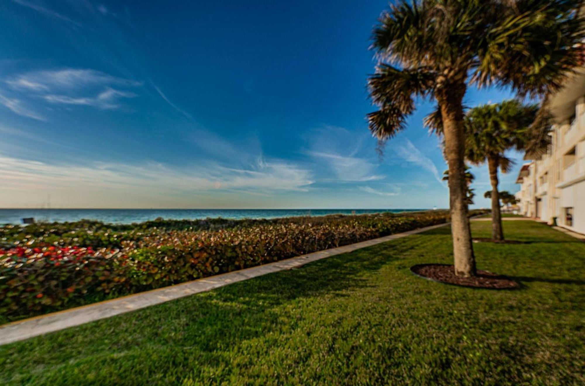 Beach Happy Clearwater Beach Exterior photo
