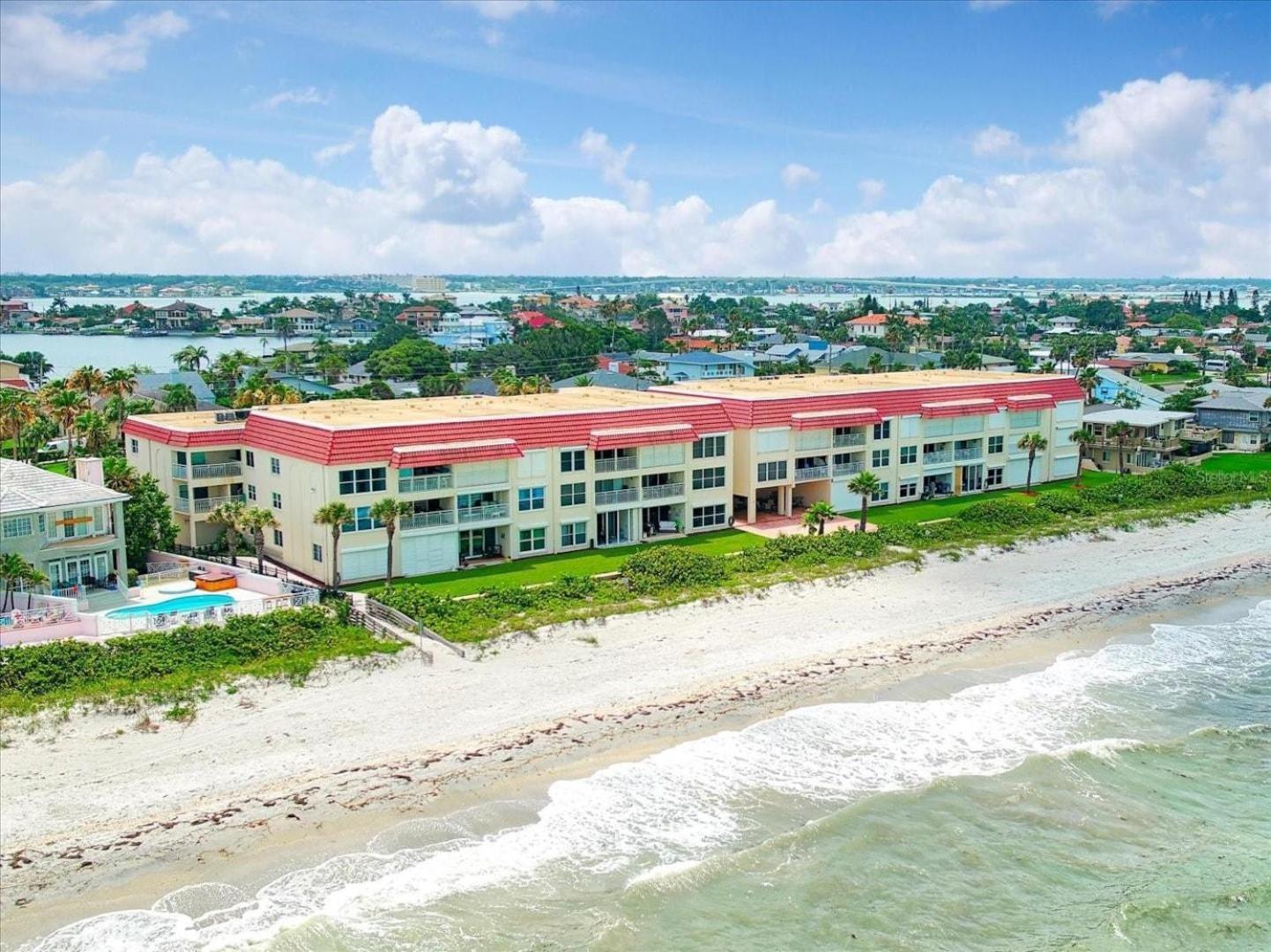 Beach Happy Clearwater Beach Exterior photo